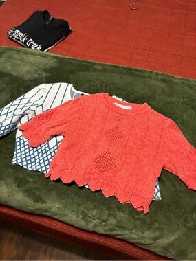 Lot of 2 Cotton Cropped Knit Tops